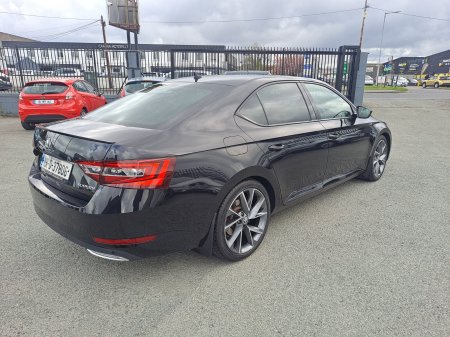 2019 Skoda Superb - photo 8