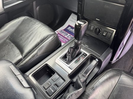 2016 Toyota Land Cruiser - photo 13