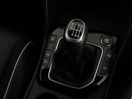 2025 Kia Sportage - photo 22