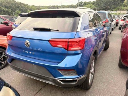 2020 Volkswagen T-Roc - photo 2