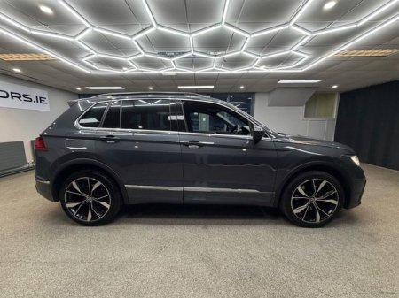 2023 Volkswagen Tiguan - photo 12