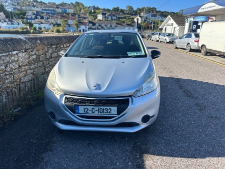 2012 Peugeot 208 - photo 8