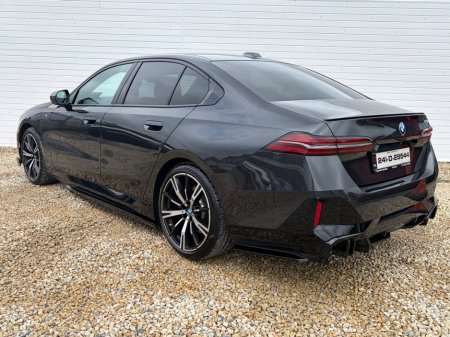 2024 BMW 5-Series - photo 13