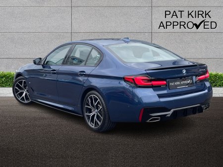 2023 BMW 5-Series - photo 2