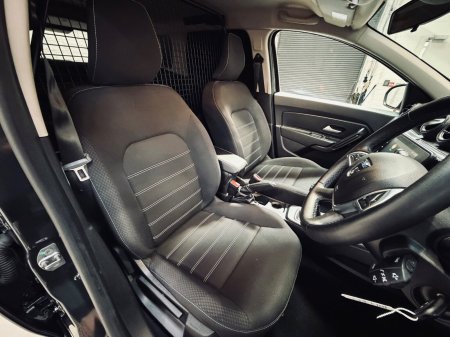 2023 Dacia Duster - photo 8