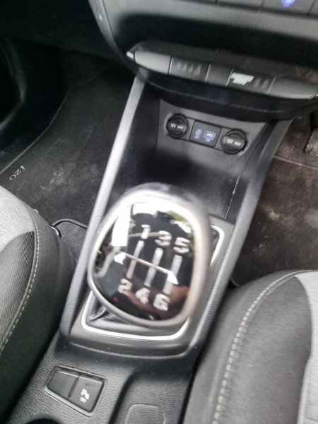 2016 Hyundai i20 - photo 21