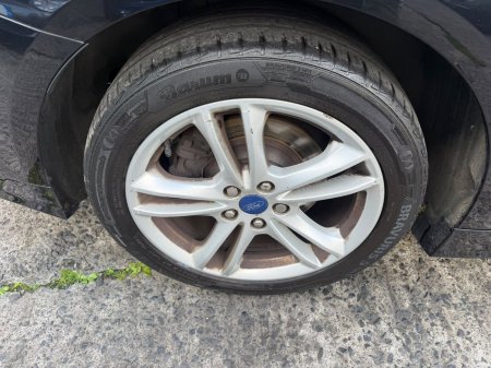 2015 Ford Mondeo - photo 9