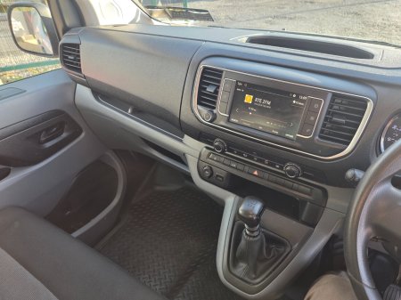 2022 Vauxhall Vivaro - photo 10