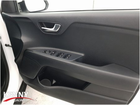 2026 Kia Stonic - photo 20