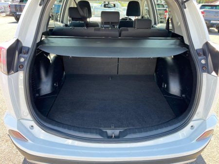 2016 Toyota RAV4 - photo 13