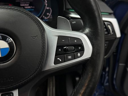 2021 BMW 5-Series - photo 22