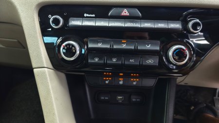 2020 Kia Sportage - photo 18
