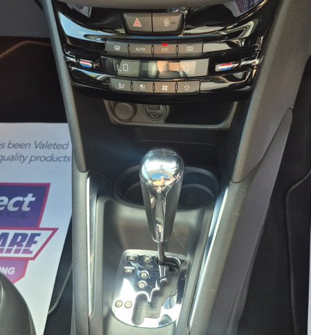 2013 Peugeot 208 - photo 25