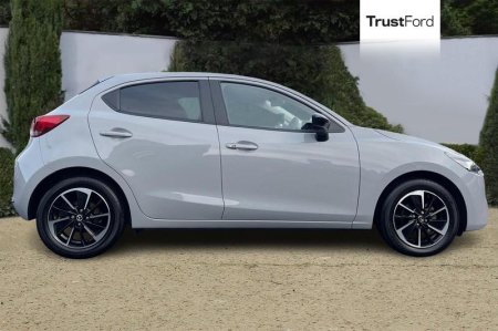 2024 Mazda Mazda2 - photo 3