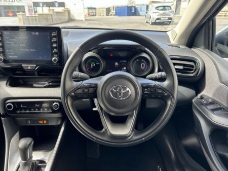 2023 Toyota Yaris - photo 9