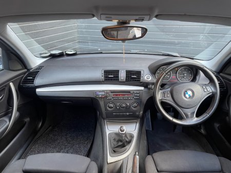2009 BMW 1-Series - photo 10
