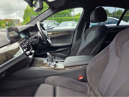 2019 BMW 5-Series - photo 11