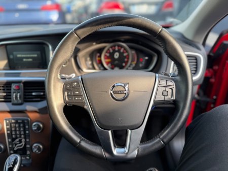 2017 Volvo V40 - photo 21