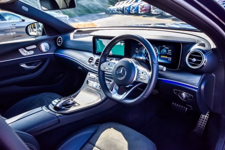 2020 Mercedes-Benz E-Class - photo 11