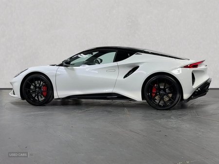 2025 Lotus Emira - photo 10