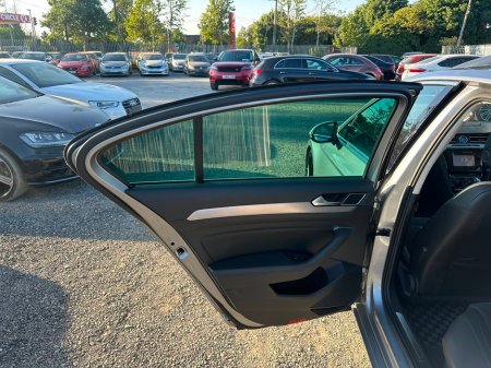 2018 Volkswagen Passat - photo 11