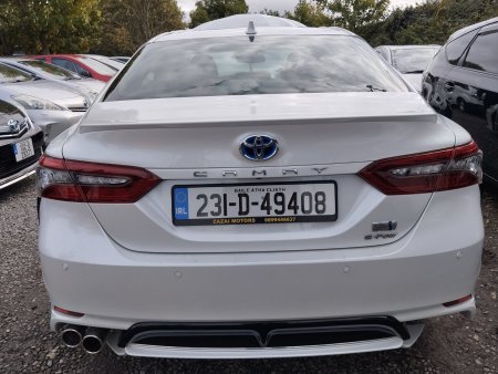 2023 Toyota Camry - photo 4