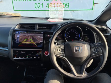 2018 Honda Fit - photo 23