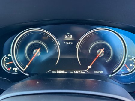 2017 BMW 5-Series - photo 26