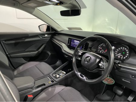 2022 Skoda Octavia - photo 11