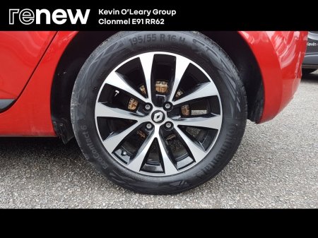 2023 Renault Clio - photo 9