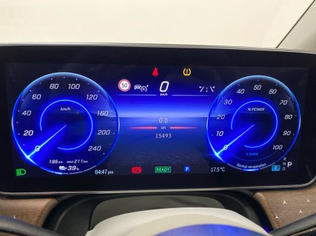 2024 Mercedes-Benz EQE - photo 8