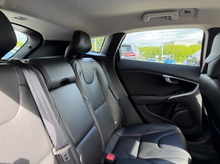 2019 Volvo V40 - photo 38