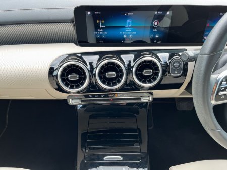 2023 Mercedes-Benz CLA - photo 11