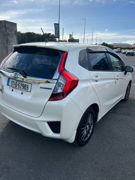 2017 Honda Fit - photo 3