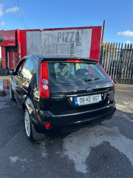 2008 Ford Fiesta - photo 26
