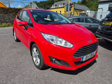 2015 Ford Fiesta - photo 5