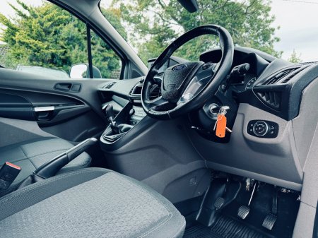 2022 Ford Transit Connect - photo 14