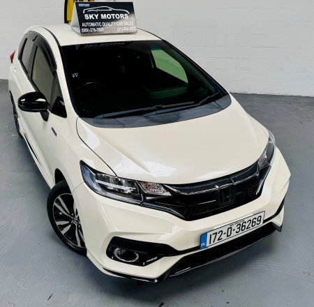 2017 Honda Fit - photo 2