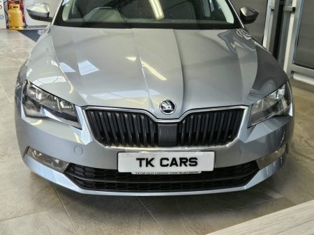 2018 Skoda Superb - photo 4