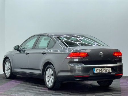 2017 Volkswagen Passat - photo 4