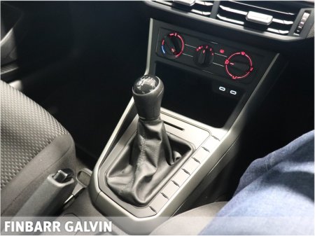 2020 Volkswagen Polo - photo 19