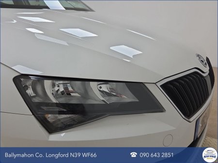 2018 Skoda Superb - photo 24