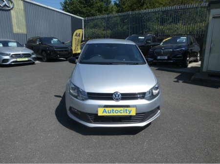 2015 Volkswagen Polo - photo 2