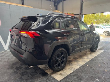 2025 Toyota RAV4 - photo 3