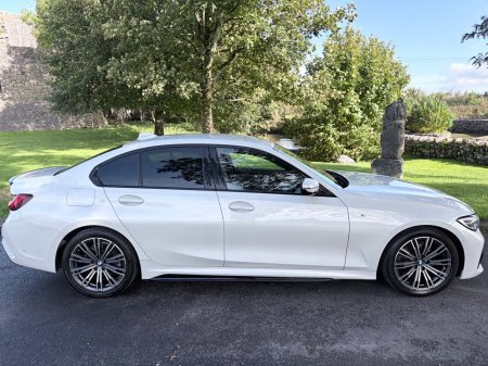 2021 BMW 3-Series - photo 6