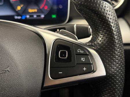 2017 Mercedes-Benz E-Class - photo 13