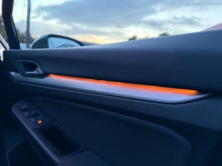2021 Volkswagen Golf - photo 23