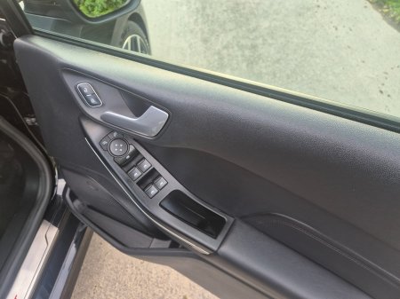 2023 Ford Fiesta - photo 15
