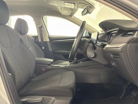 2022 Skoda Octavia - photo 27