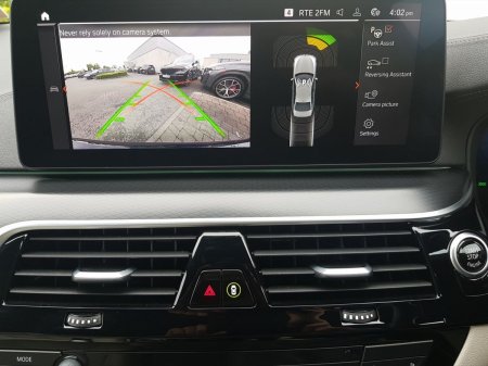 2023 BMW 5-Series - photo 17